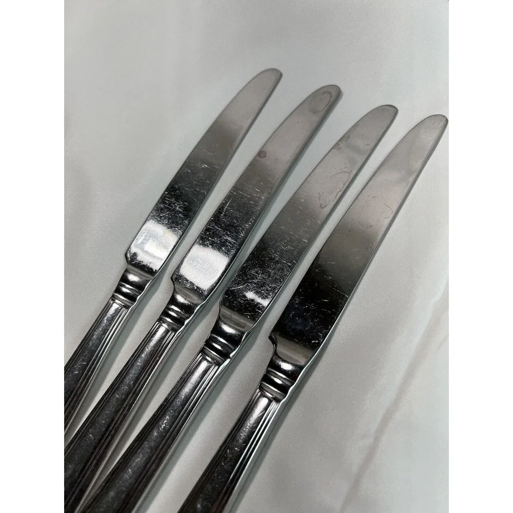 Oneida Stainless‎ 9” Dinner Knives Set Of 4